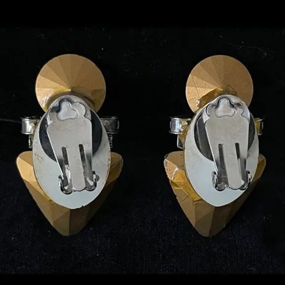 80's Emerald and Rhinestone Clip Earrings - Picture 2 of 2